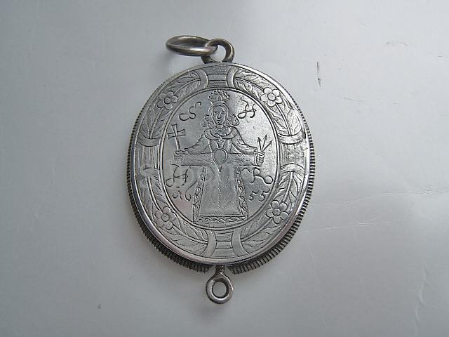 Barock Silber Medaillon/Reliquienanhänger aus dem 17. Jahrhundert