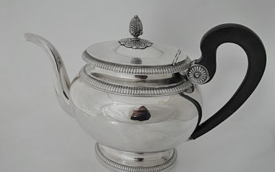 Große Empire Silber Teekanne aus Paris um 1820