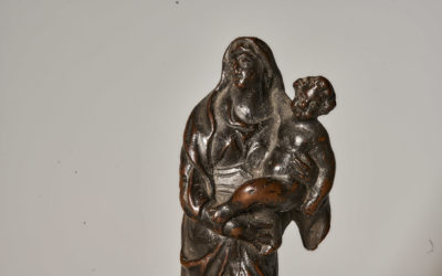 Bronzeskulptur des 16/17. Jahrhunderts, Maria mit Kind