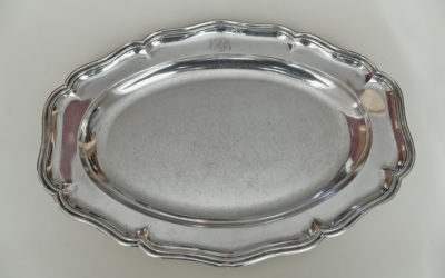 Große Rokoko Silber Platte aus Neuchatel/Neuenburg/Schweiz