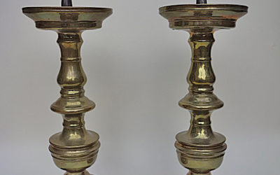 Paar Renaissance Messingleuchter des frühen 17. Jahrhunderts